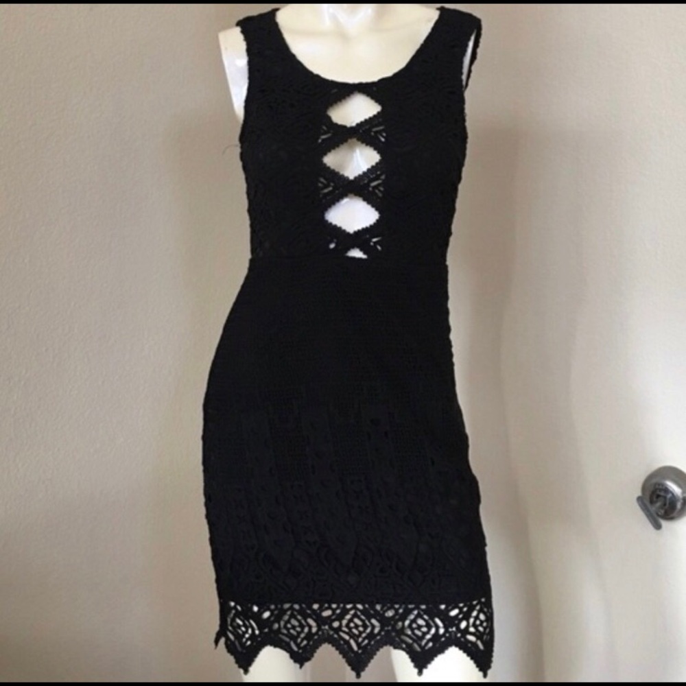 LF black crochet bodycon dress - Picture 1 of 4